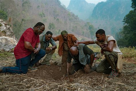 Da 5 Bloods ! Un Thriller Guerrier Viscéral sur la Guerre du Vietnam et l'Amitié Masculine