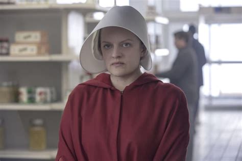  The Handmaid's Tale: Une dystopie glaçante et des interprétations mémorables !